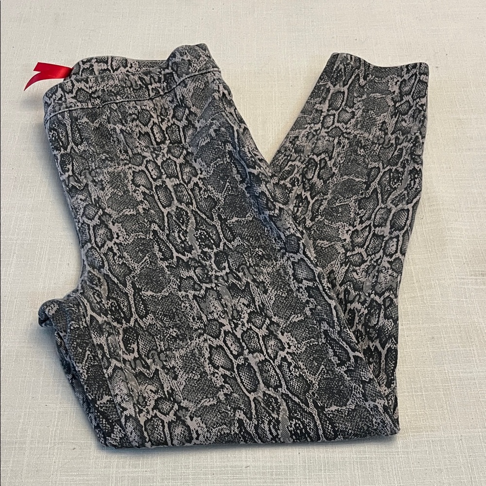 SPANX Snakeskin Pattern Heavyweight Leggings